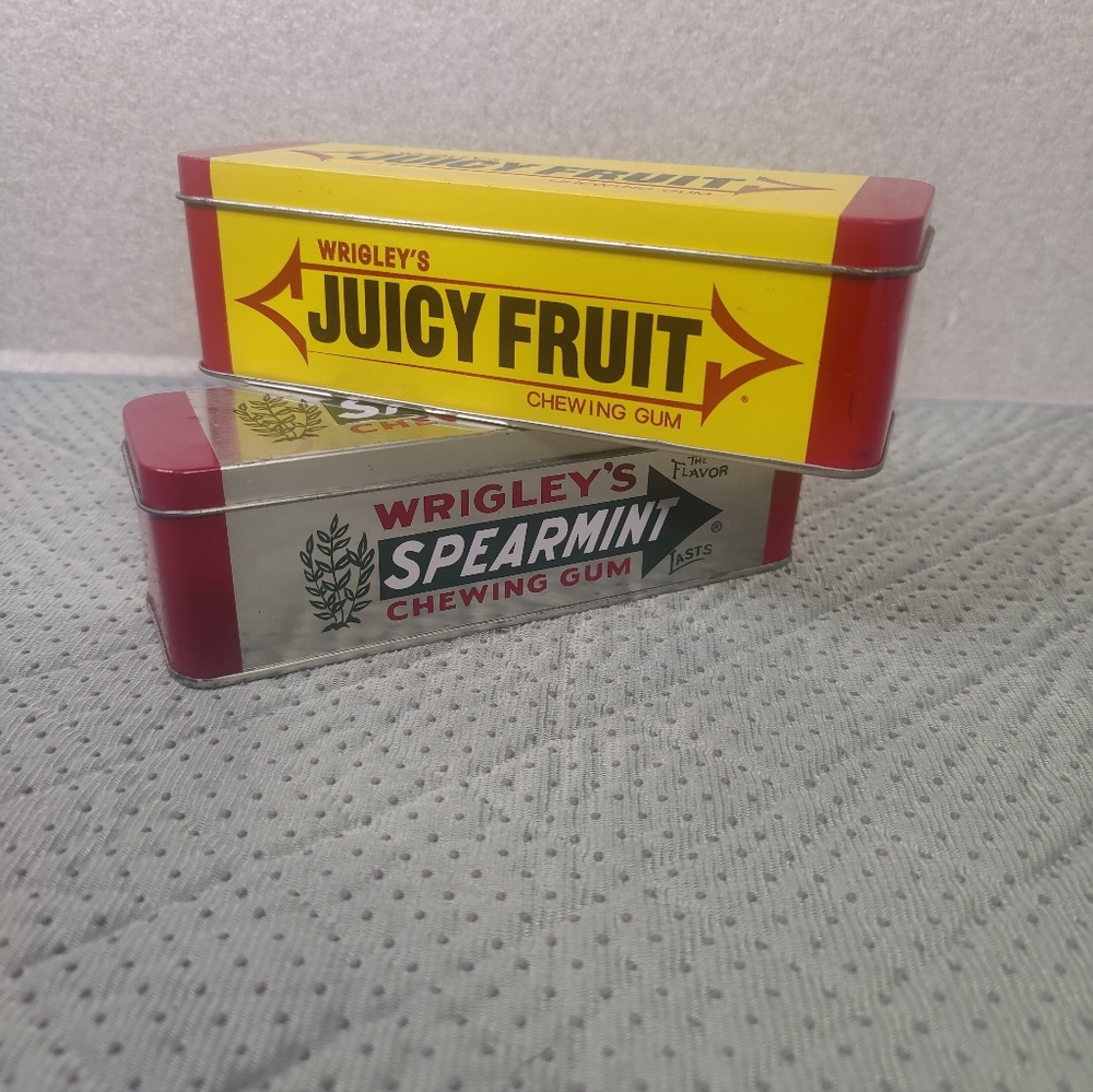 Wrigley's Juicy Fruit & Spearmint Chewing Gum Original Metal Tins,  7"x2"9